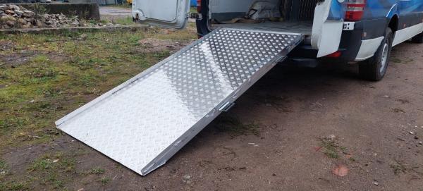 Погрузочный мост ГКА 300.100/3KM